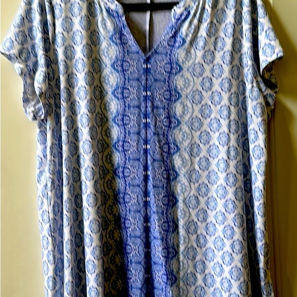 Issac Mizrahi Live! Blue and White Womens Top - Picture 4 of 8